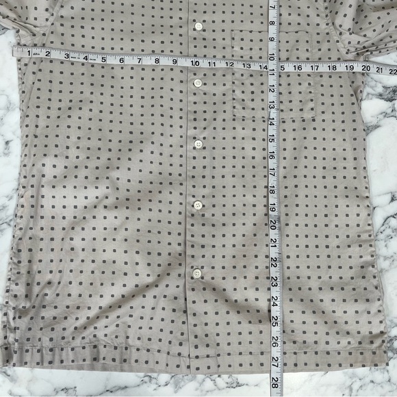 Theory Shirt Mens Bruner Dot Print Beige Gray Stretch Cotton Button Up Small EUC - Picture 6 of 9